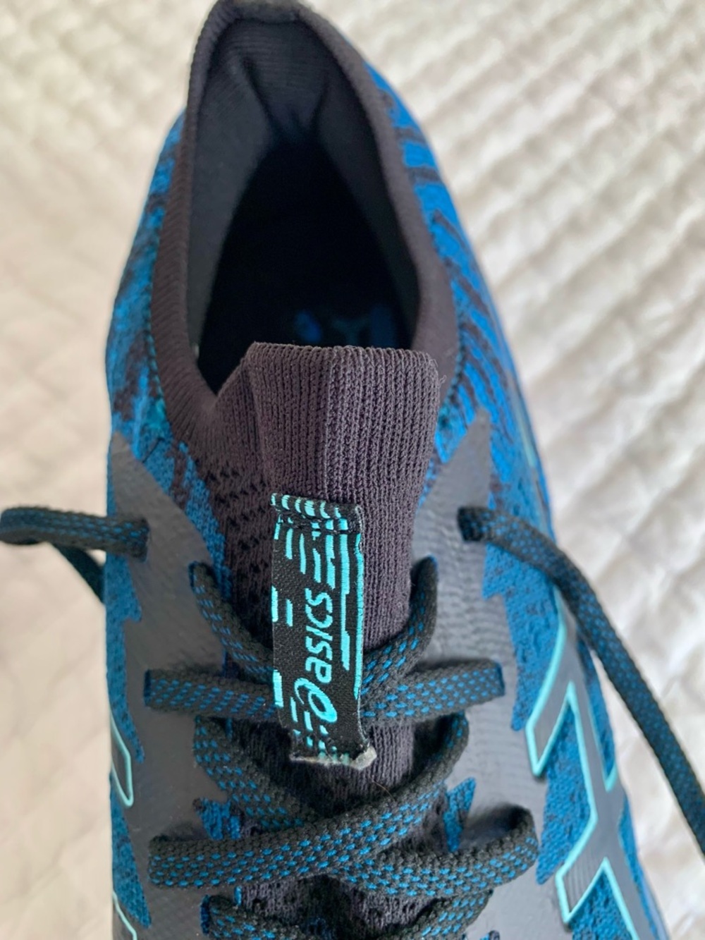 Asics Men's Gel Kayano 29 Sneaker Size 13 - Picture 5 of 16